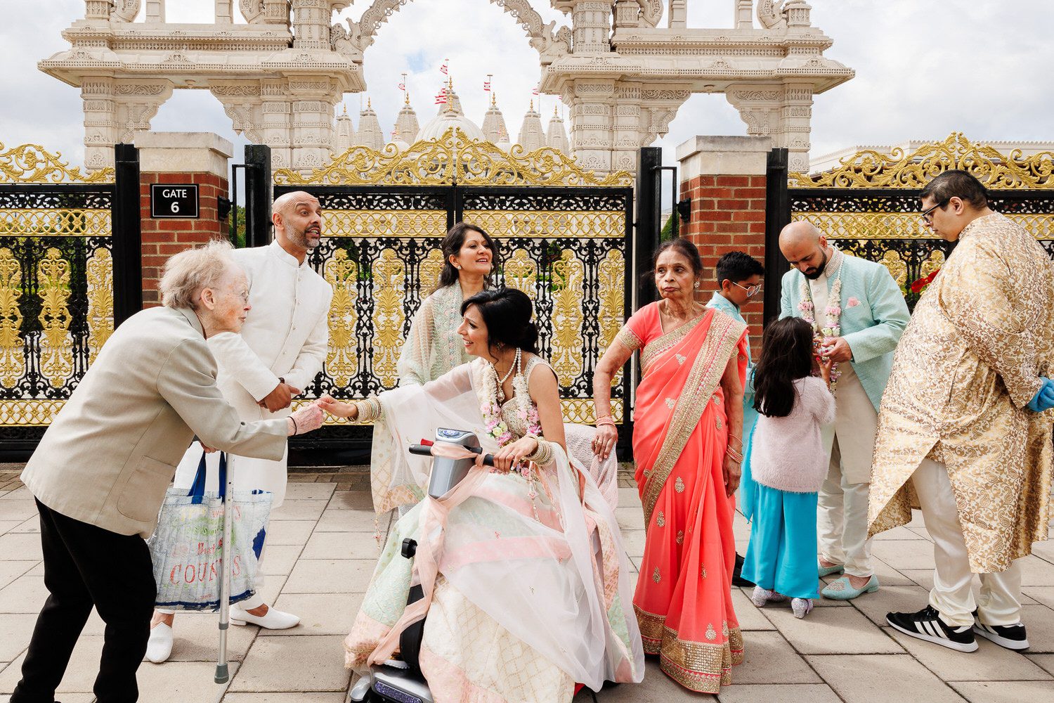 Natural wedding moments