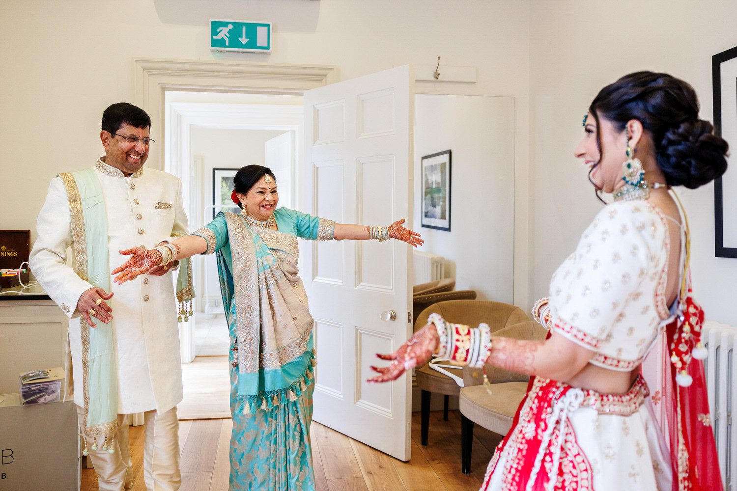 First reaction between bride and her parents