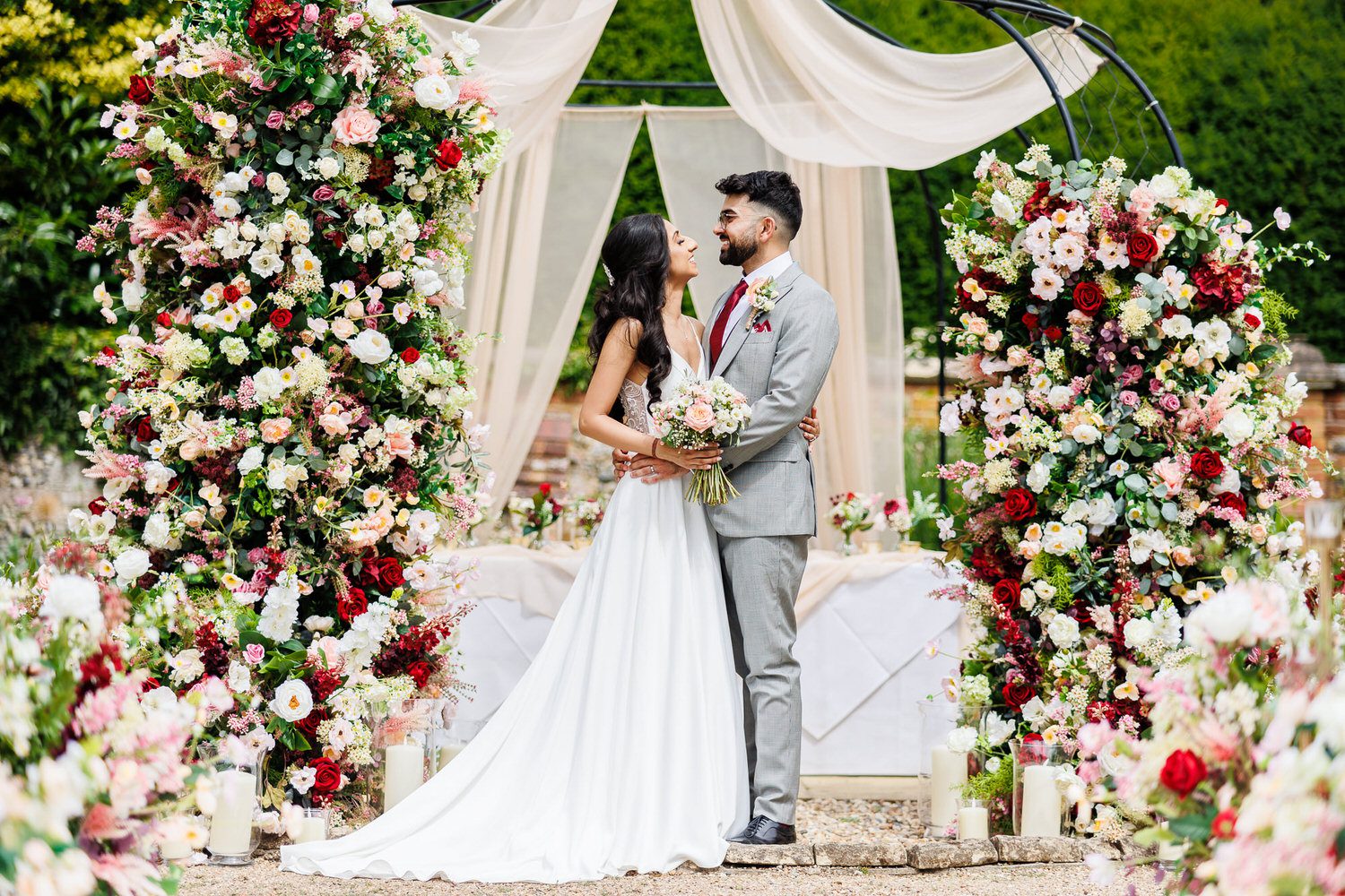 Grimsdyke hotel wedding couple