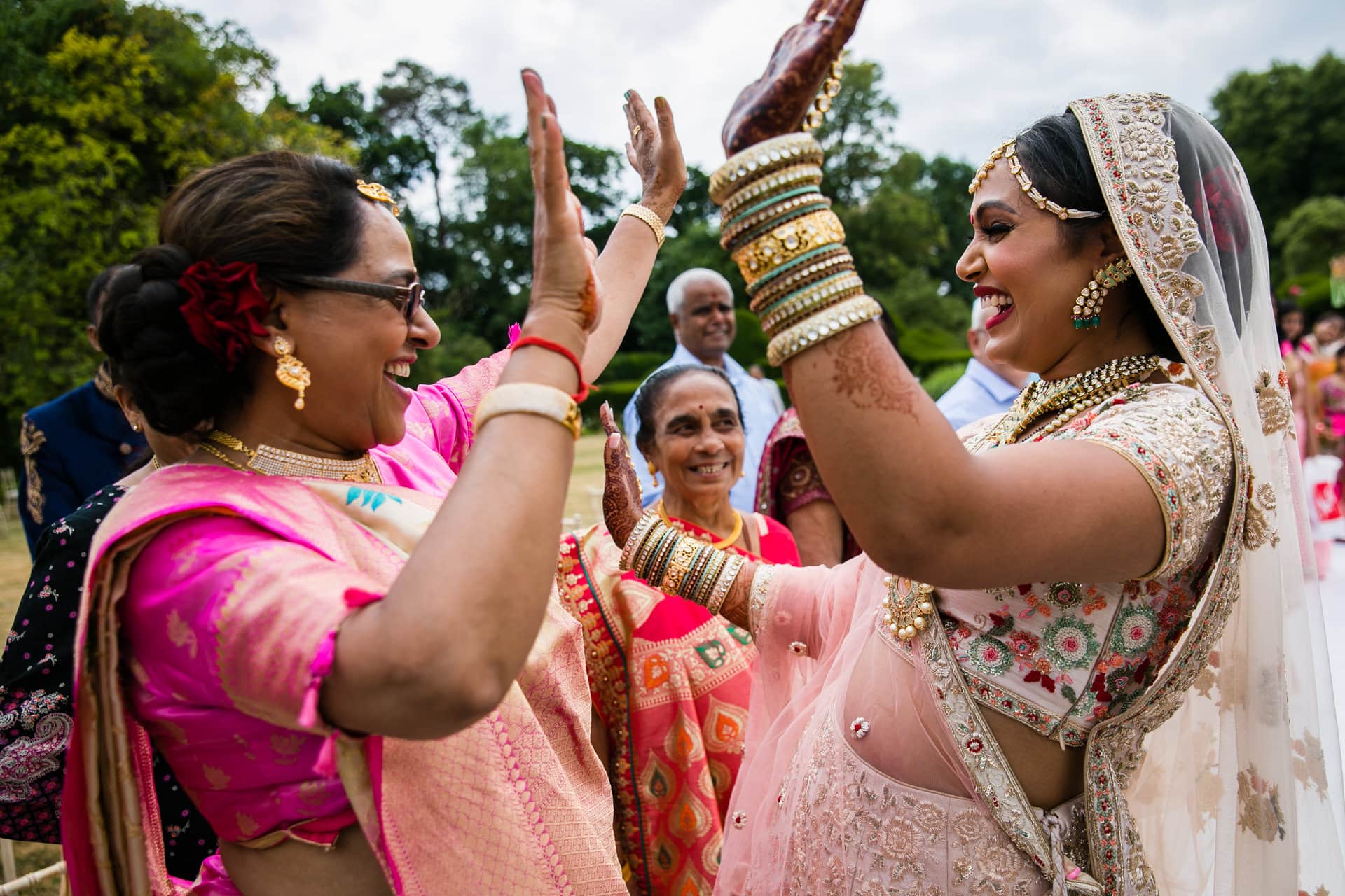 Hindu Wedding Vidhai ceremony 