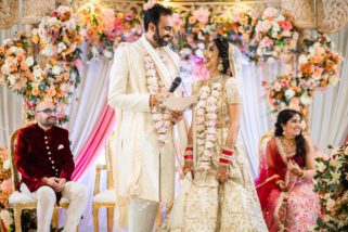 Hindu wedding 7 steps