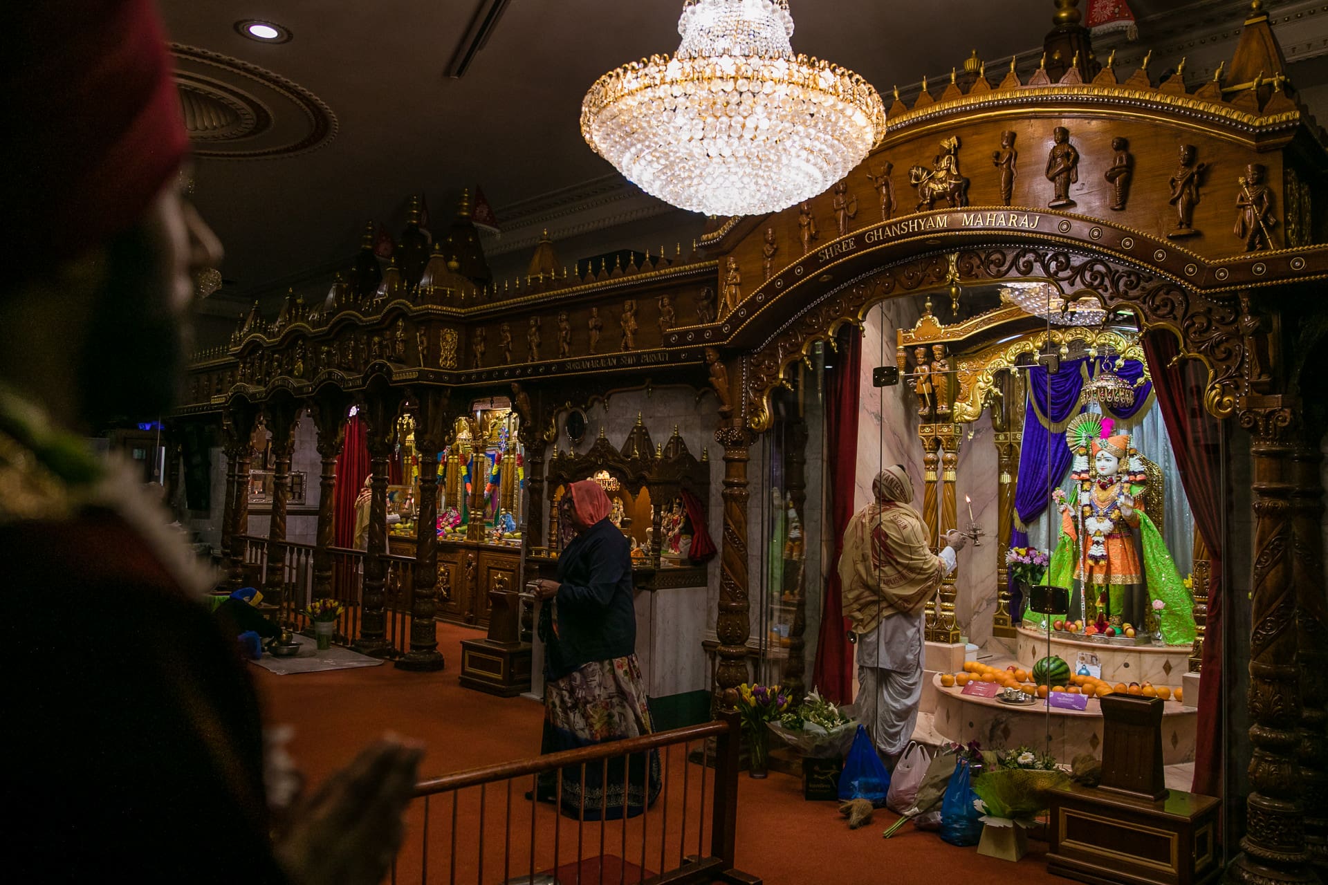 Groom praying inside Willesden Mandir