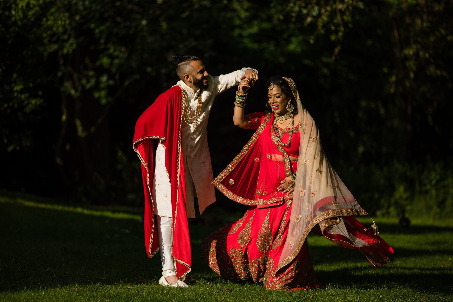 Bride and groom portrait at Hare Krishna Mandir