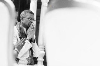 Feather of bride praying