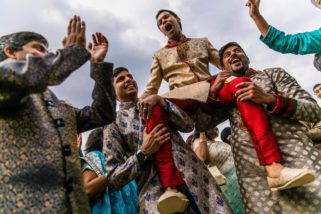 Groom's arrival to Asian wedding