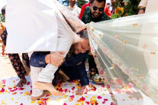Bride of the brother stopped the groom
