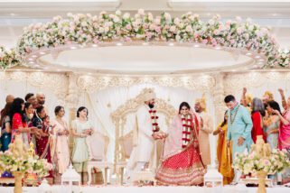 Hindu wedding ceremony at Oshwal centre