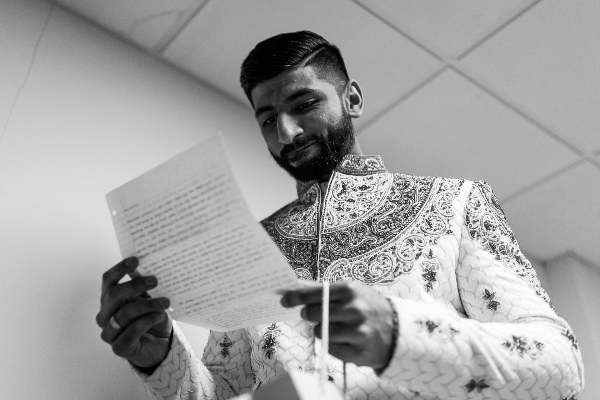 Asian groom ready love note