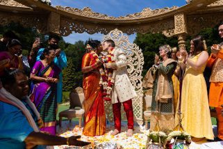 First kiss, bride and groom