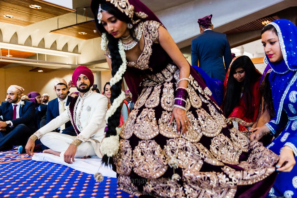 Groom looking at Bride