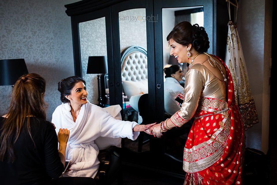 Sister of bride smiling