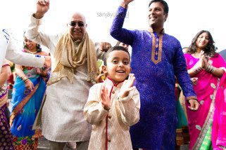 Hindu wedding groom arrival ceremony