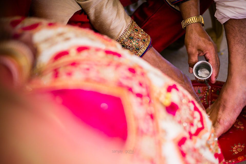 quendon-hall-asian-hindu-wedding-0022