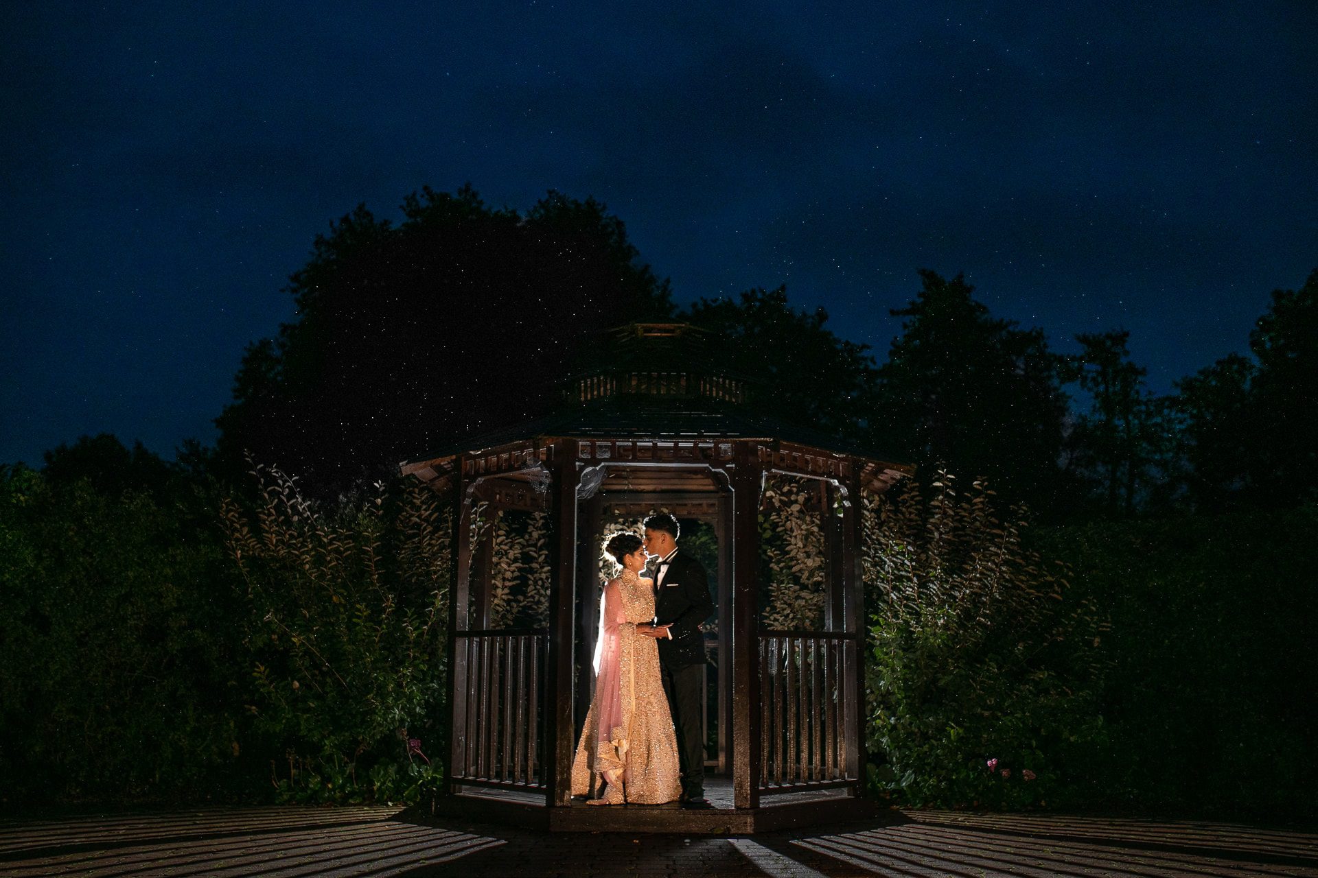 Rupa and Ravi’s Hindu wedding at Tewin Bury farm hotel